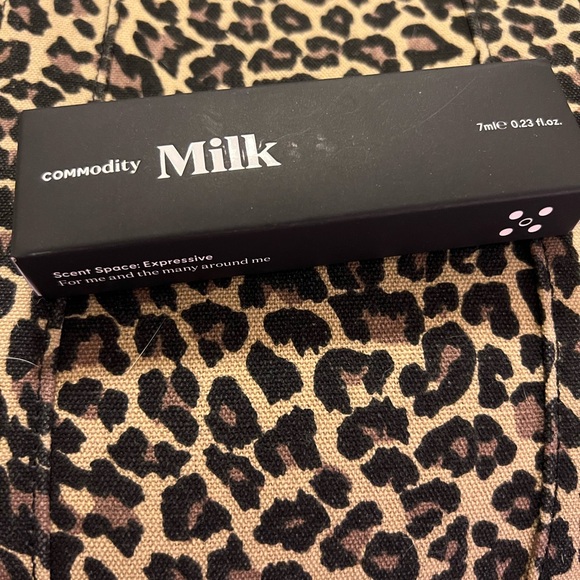 Commodity Milk - Expressive - Perfume Spray 7ml - Picture 3 of 6